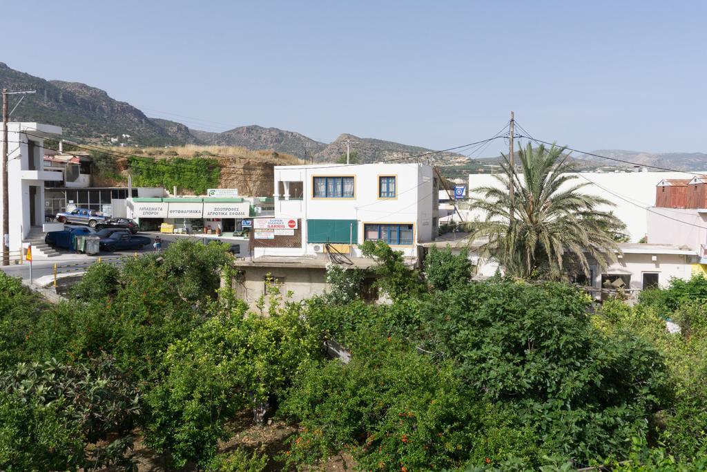 Porfyra'S Island Makrýgialos Exterior foto